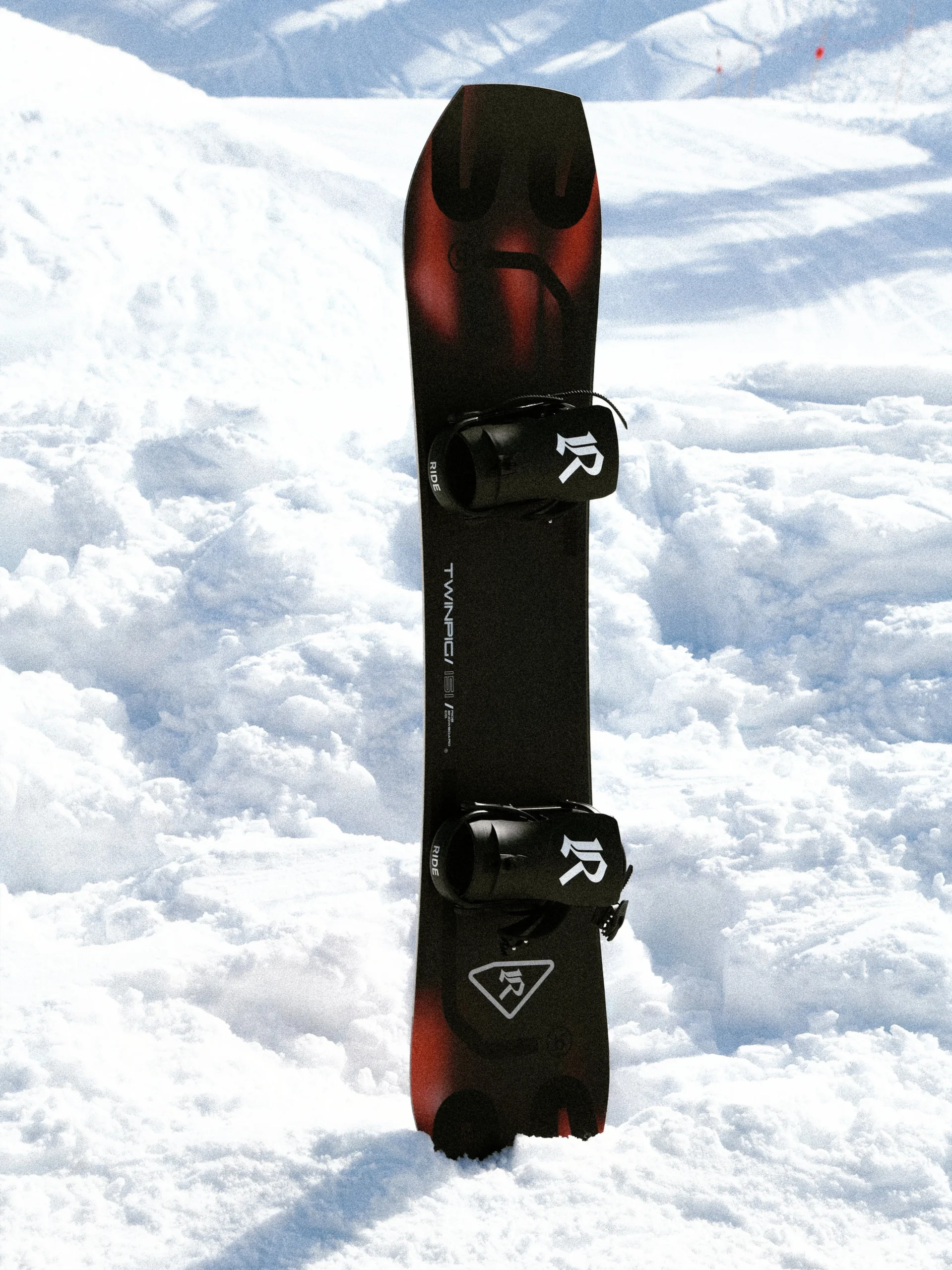 Deska snowboardowa Ride Twinpig 2027